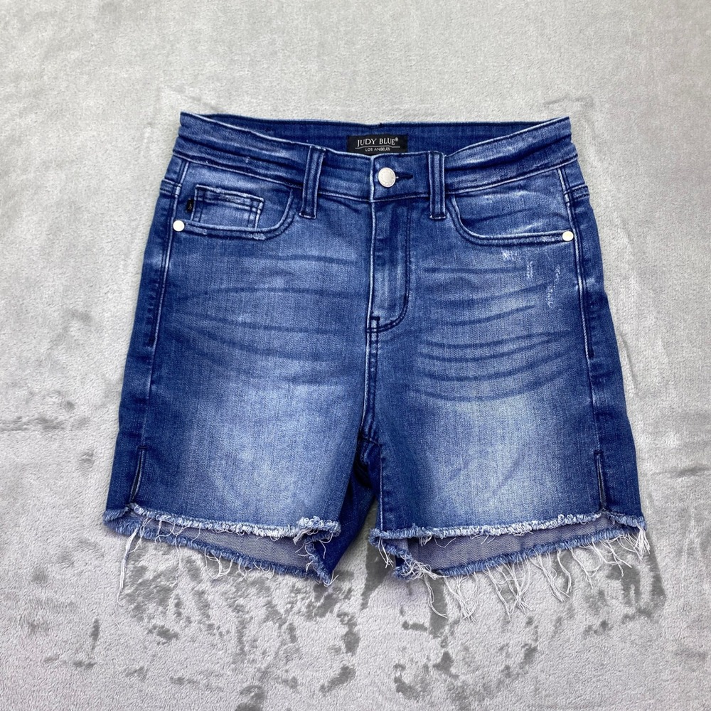 Judy Blue High Rise Frayed Hem Denim Shorts Medium Wash JB15228DK Womens Size S